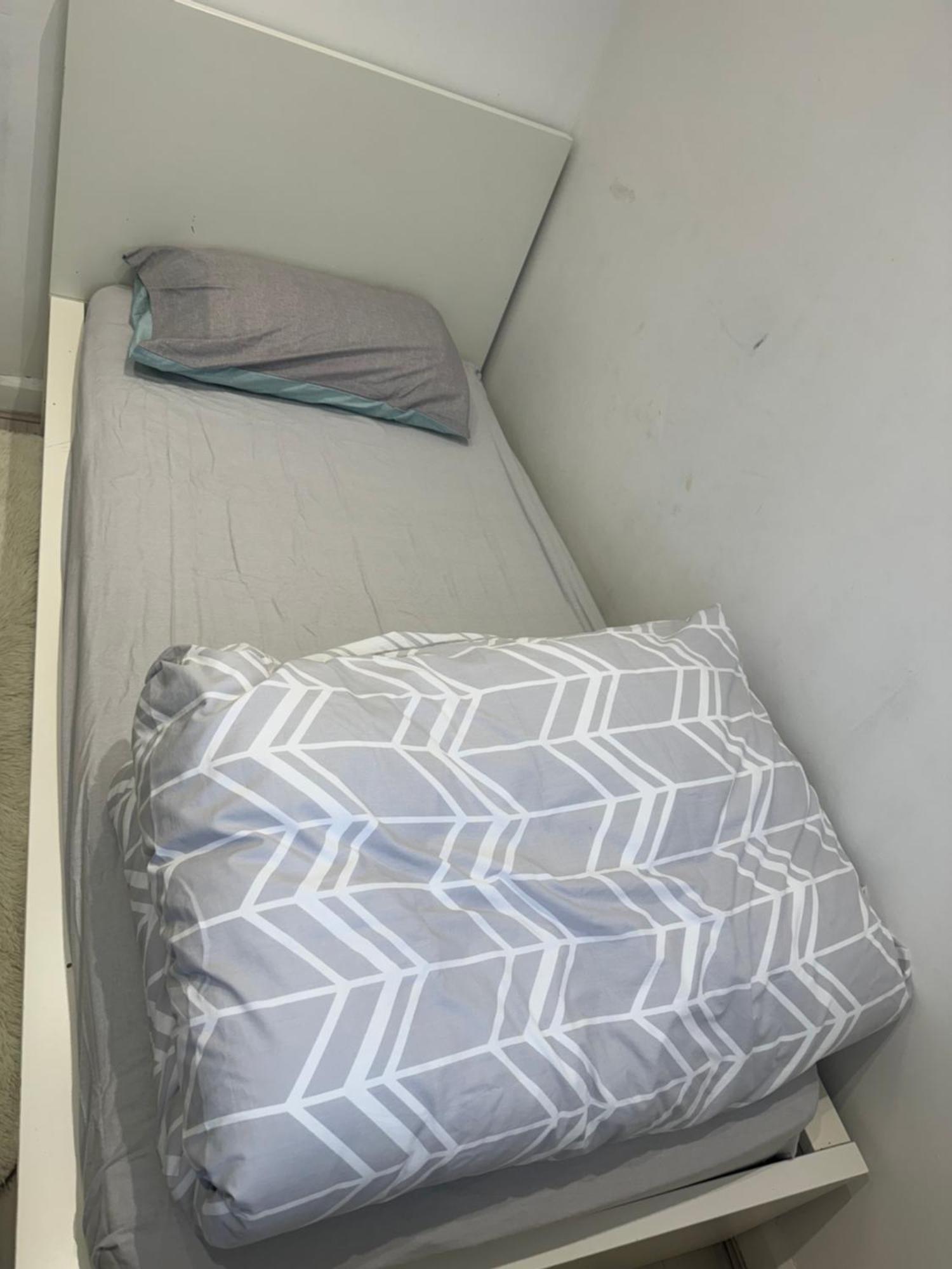Single Room Canvey Island المظهر الخارجي الصورة